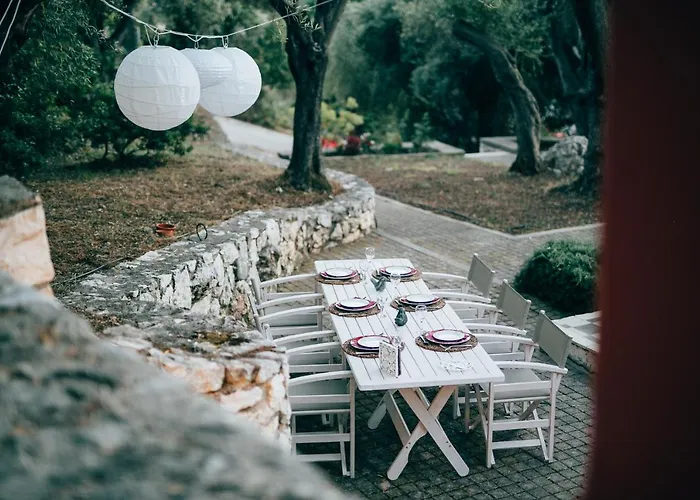 La Casa Rossa Villa *